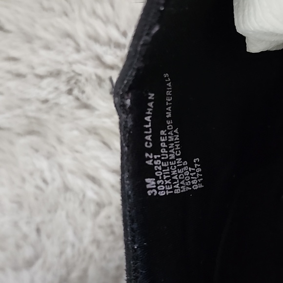 Black Short Suede ankle Booties with zippers. Size 3 - Picture 3 of 4